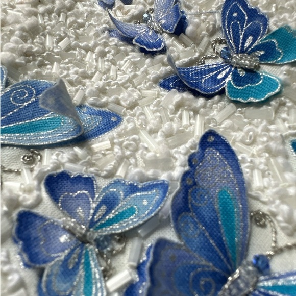 Elegant White and Blue Butterfly Mini Bag - Picture 2 of 3